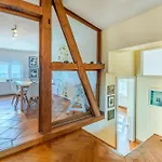 Apartment Fuerstlich Wohnen Am Circus Mit Blick Zur Granitz *