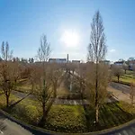 Fuerstlich Wohnen Am Circus Mit Blick Zur Granitz Apartment
