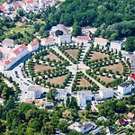 Fuerstlich Wohnen Am Circus Mit Blick Zur Granitz Putbus