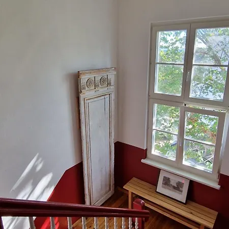 Fuerstlich Wohnen Im Obergeschoss بوتبوس