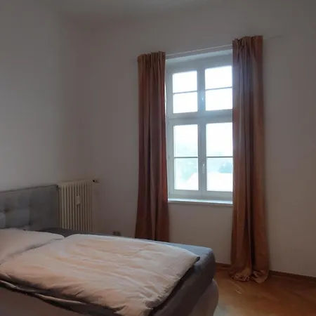 Fuerstlich Wohnen Im Obergeschoss