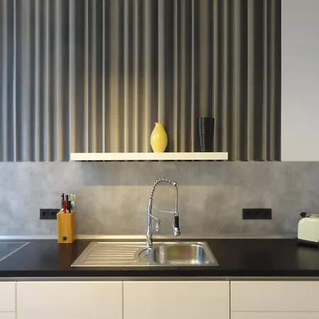 Fuerstlich Wohnen Im Obergeschoss *