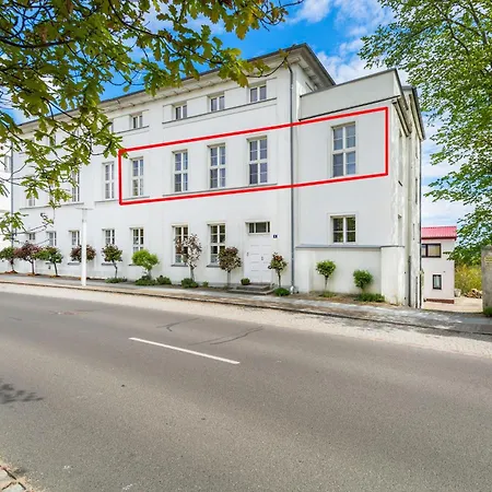 Fuerstlich Wohnen Am Circus Mit Blick Zur Granitz Apartamento