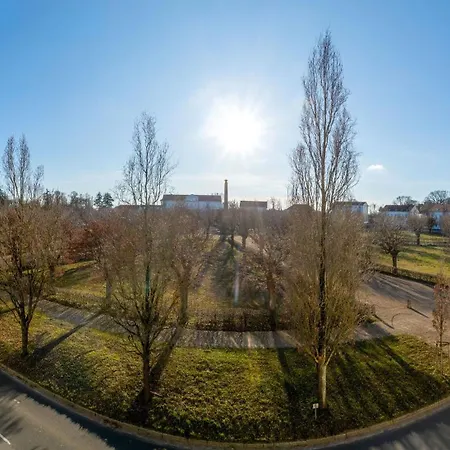Fuerstlich Wohnen Am Circus Mit Blick Zur Granitz Apartamento