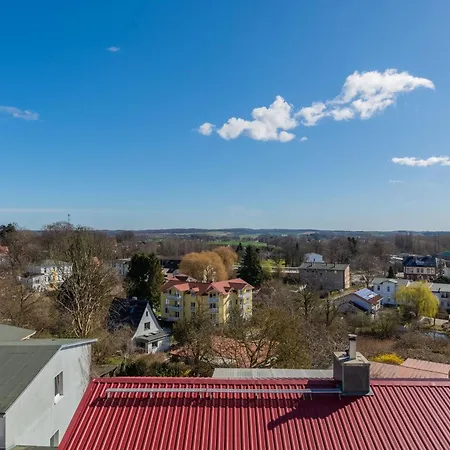 Fuerstlich Wohnen Am Circus Mit Blick Zur Granitz Apartment Putbus